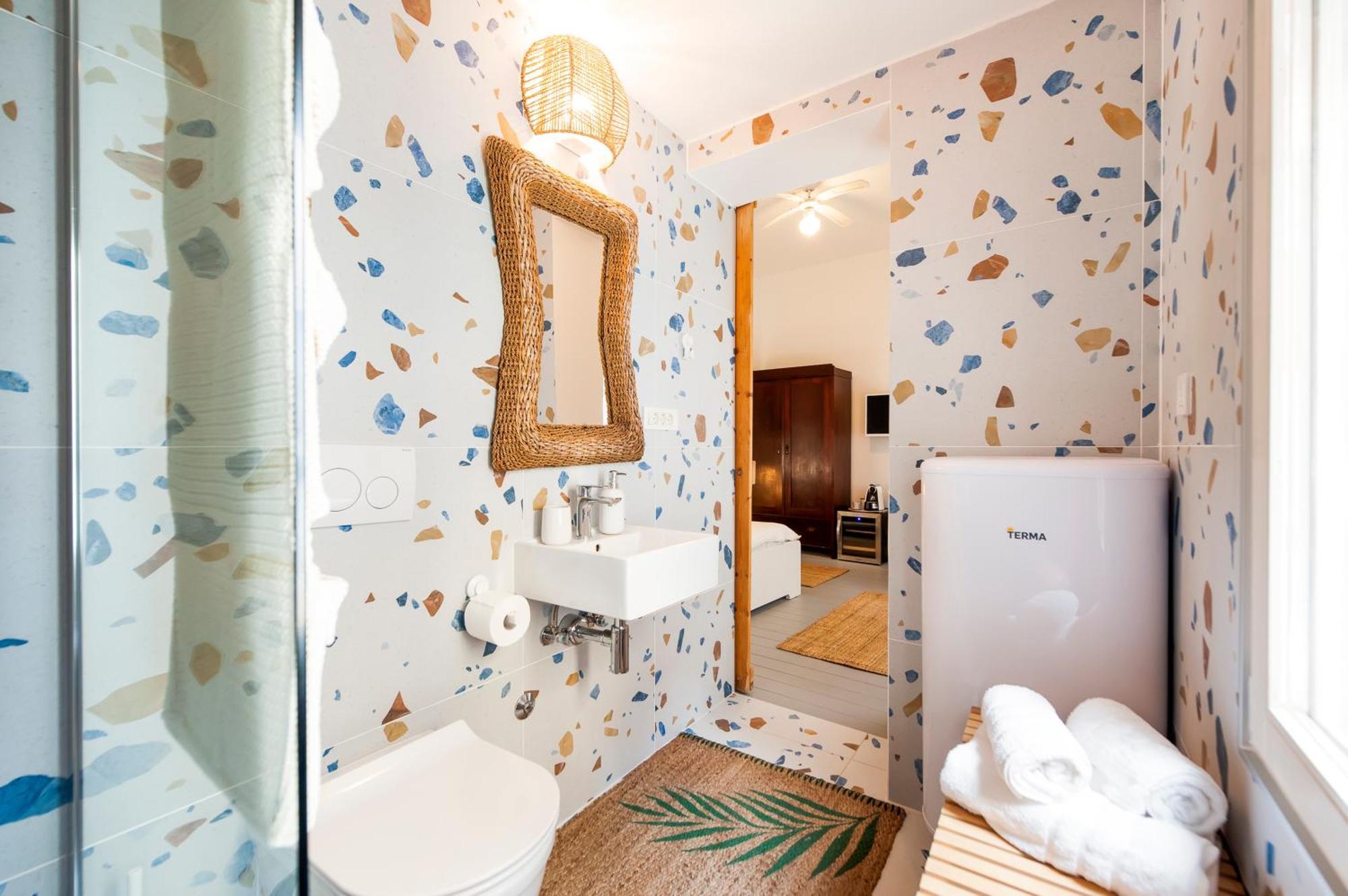 Apartments & Rooms Carera 6 ロヴィニ エクステリア 写真