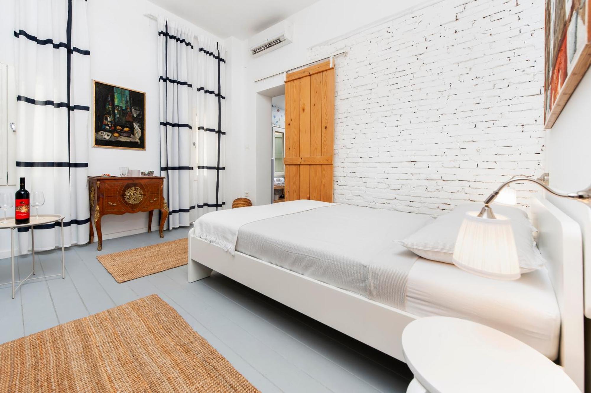 Apartments & Rooms Carera 6 ロヴィニ エクステリア 写真