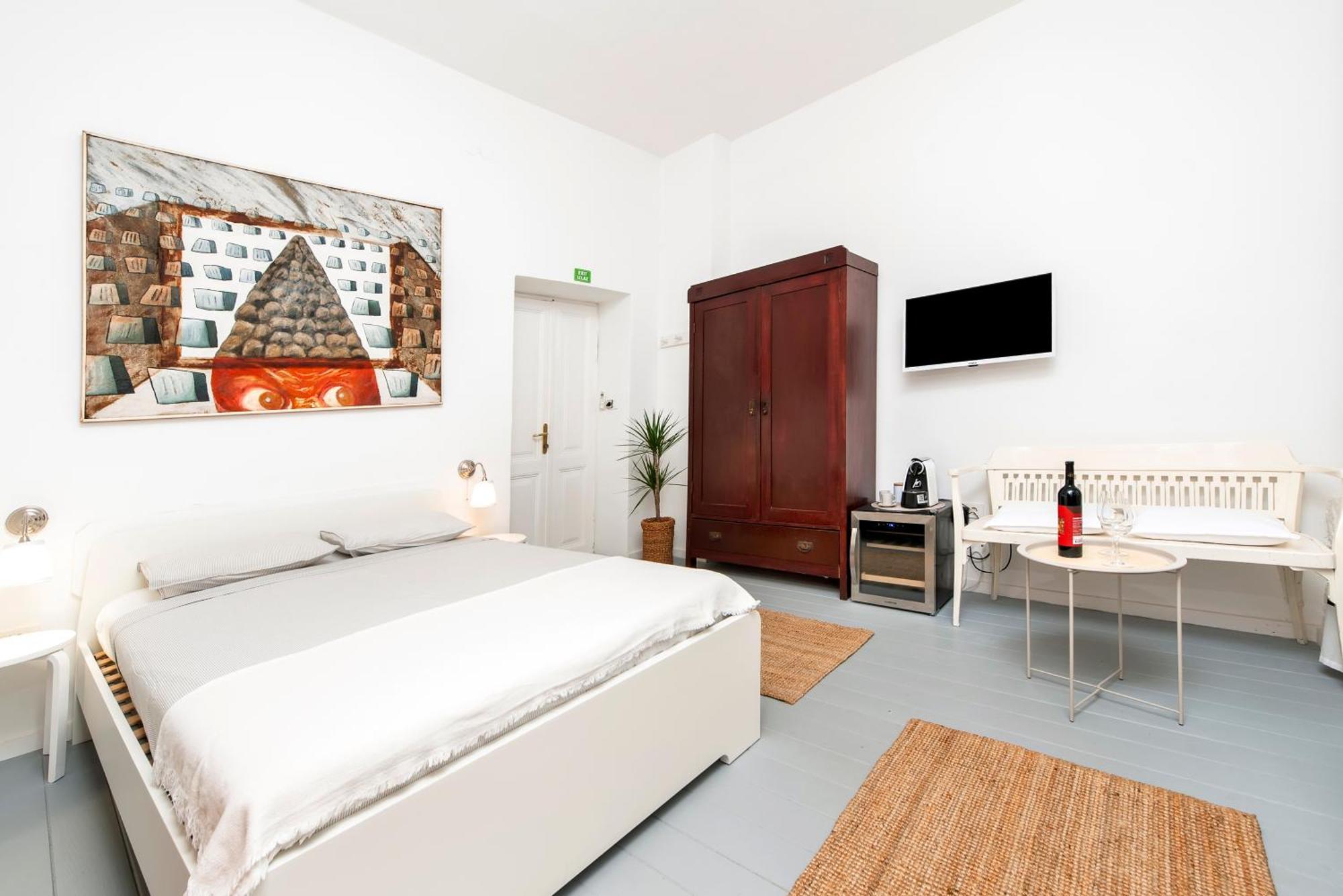 Apartments & Rooms Carera 6 ロヴィニ エクステリア 写真